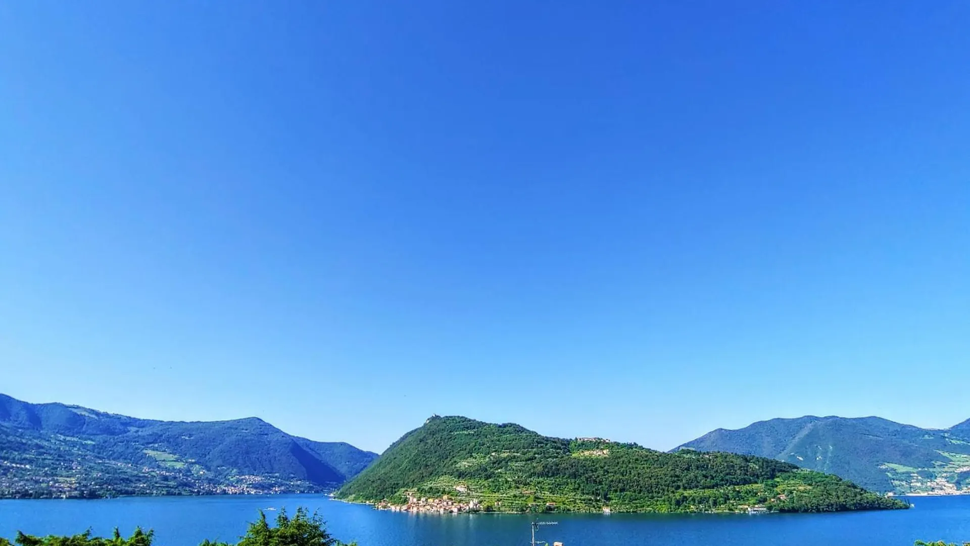 Miralago Marone Holiday House ile iletişim